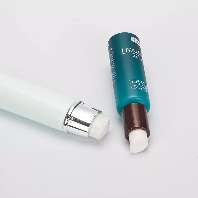 Custom Empty Tube Packaging 50ml Treatment PE Plastic Refillable Cosmetic Tube with Pump Applicator for makeup lotion