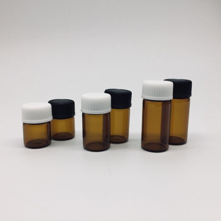 Clear Black Amber Brown Essential oil Bottle Plastic Screw Cap Glass Vial with Dropper for Mini Serum oil Sample