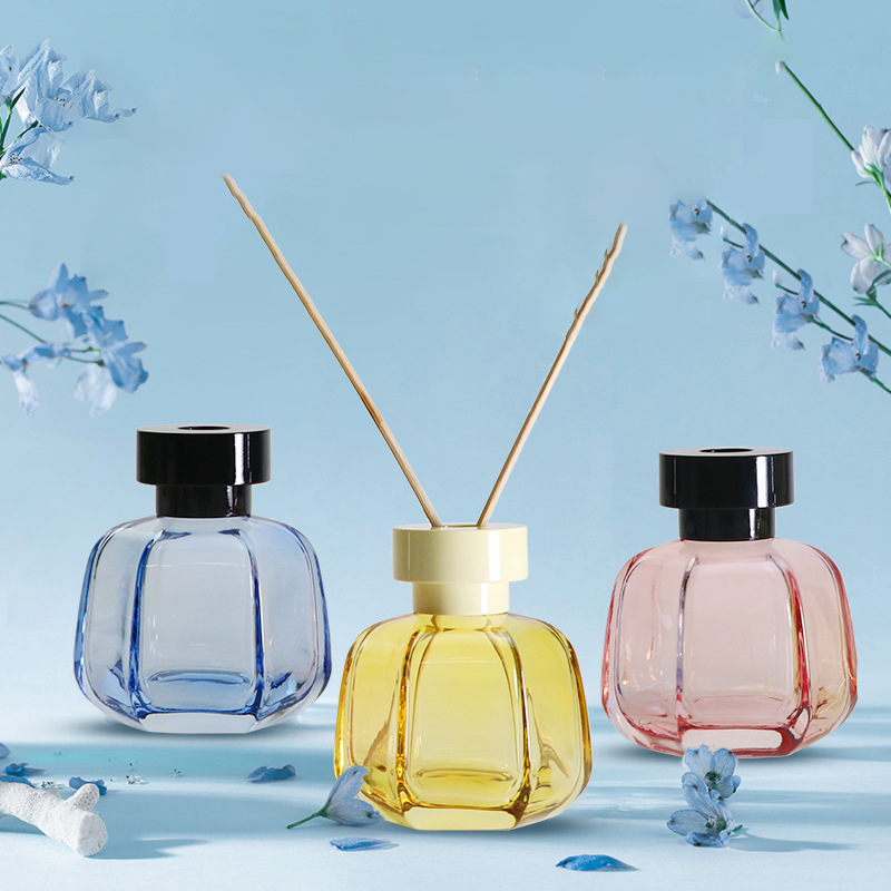 Wholesale Hexagon Empty Aromatherapy Bottle Home Decoration Reed Diffuser Fragrance Glass Bottle 120ml
